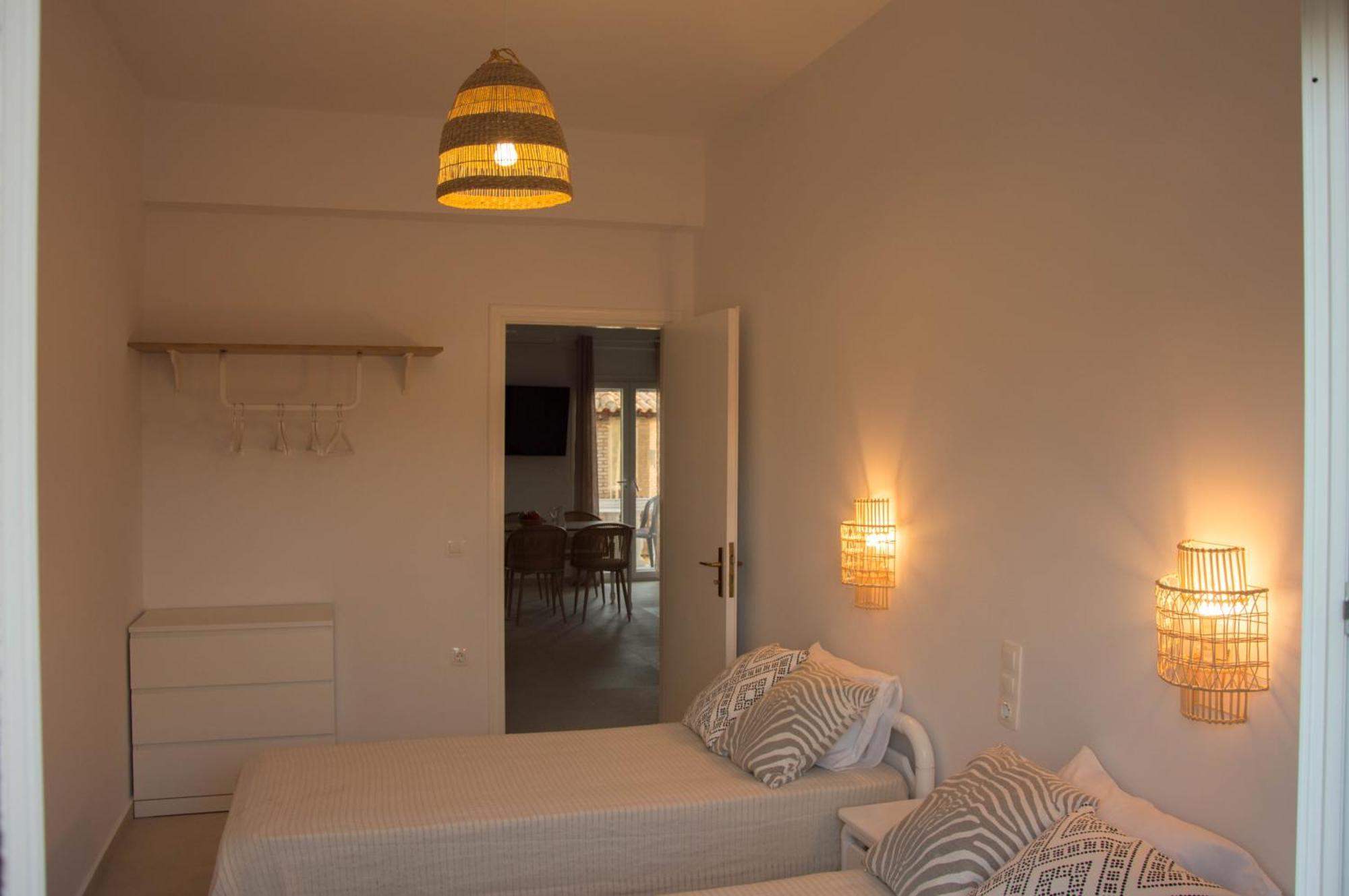 Aristidis Apartments Ágios Geórgios Extérieur photo