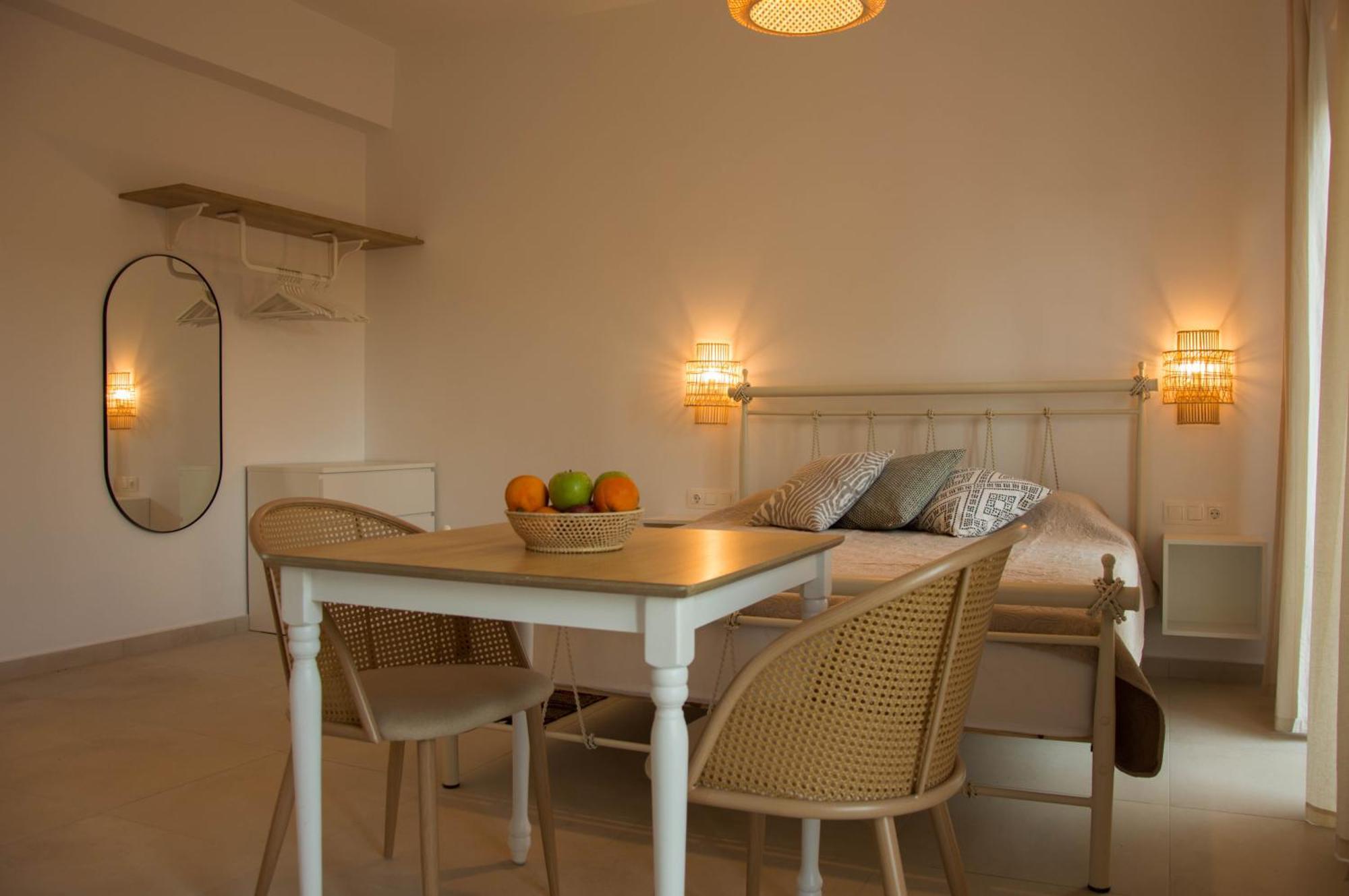 Aristidis Apartments Ágios Geórgios Extérieur photo